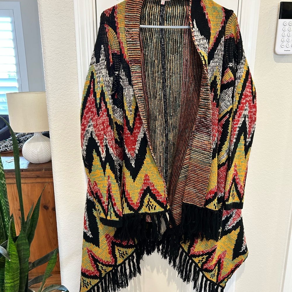 Woven Heart Black and Yellow Knit Poncho